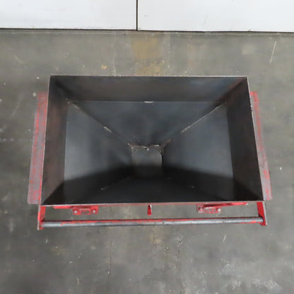 21 Gallon 0.1 Cubic Yard Mobile Bulk Storage Bin 45° Cone Slope Hopper W/Casters