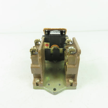 Joslyn Clark 5U2- Type PM Control Relay Bulletin 7305 600VAC 10A