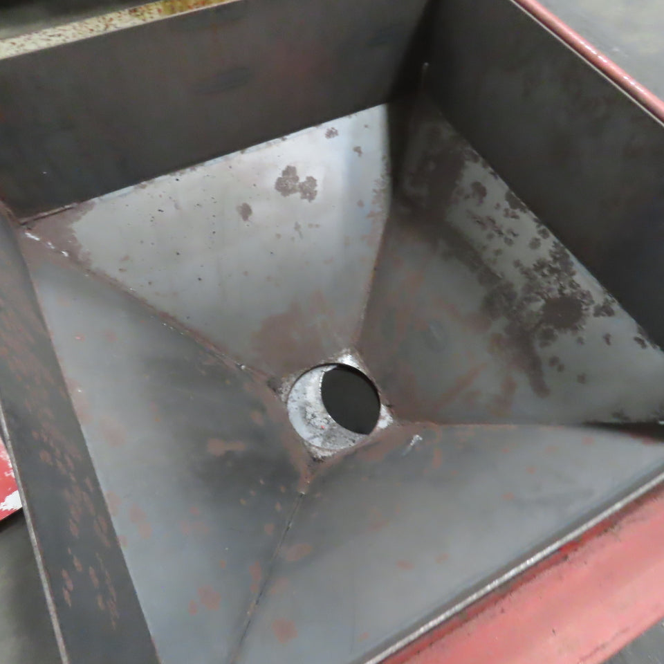 40 Gallon 0.19 Cubic Yard Mobile Bulk Storage Bin 45° Cone Slope Hopper W/ Lid