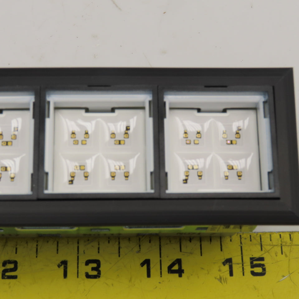IDEC SLC30N-0106-DD2FB 6 Square LED Light Bar Display 24V AC/DC