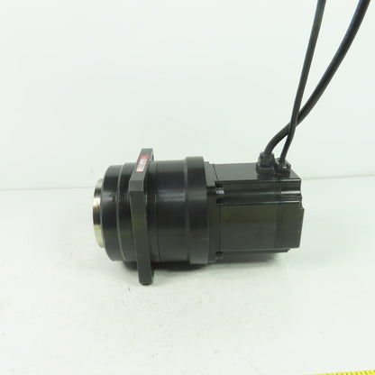 Yaskawa SGMPH-04AAAGB01 AC Servo Gear Motor 200V 400W 2.6A W/ CP-25A-11-F002B-SP