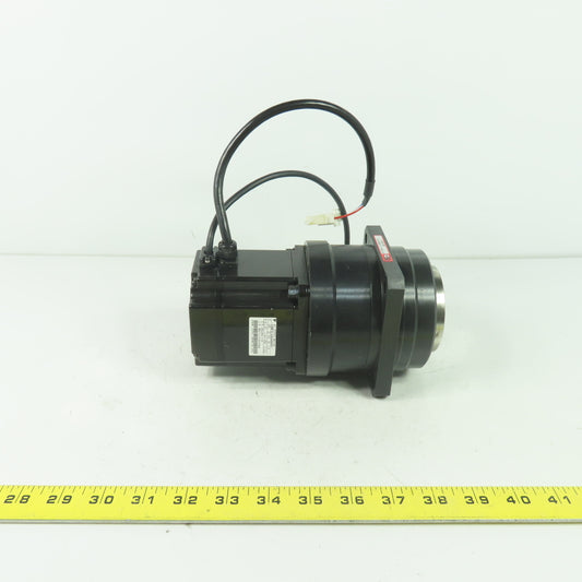 Yaskawa SGMPH-04AAAGB01 AC Servo Gear Motor 200V 400W 2.6A W/ CP-25A-11-F002B-SP