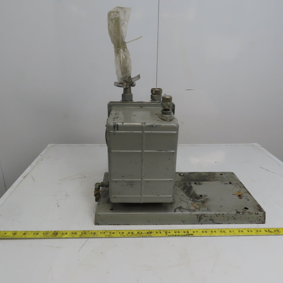 Seargent Wells Scientific Co. Duo-Seal Belt Driven Vacuum Pump