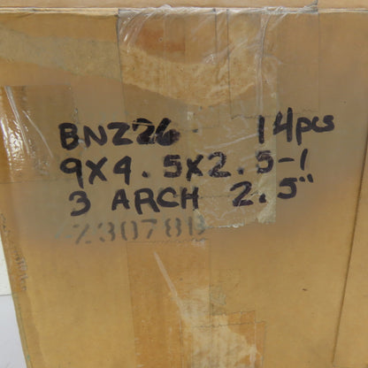 BNZ No.3 Arch Insulating Fire Brick 2600° 9" x 4.5" x 2.5" Box Of 14