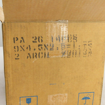 BNZ PA26 No.2 Arch Insulating Fire Brick 2600° 9" x 4.5" x 2.5" Box Of 14