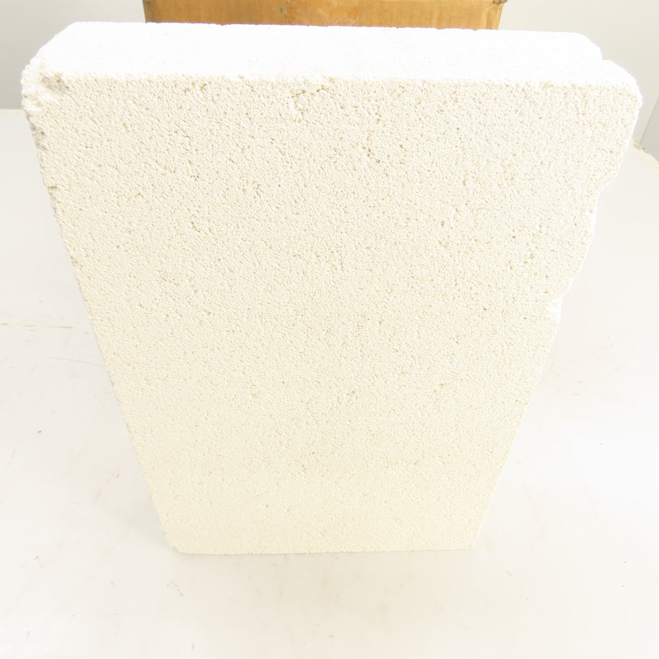 BNZ PA-26 No. 1 Wedge Insulating Fire Brick 2600° 13.5 x 9 x 3-2.75" Box Of 4