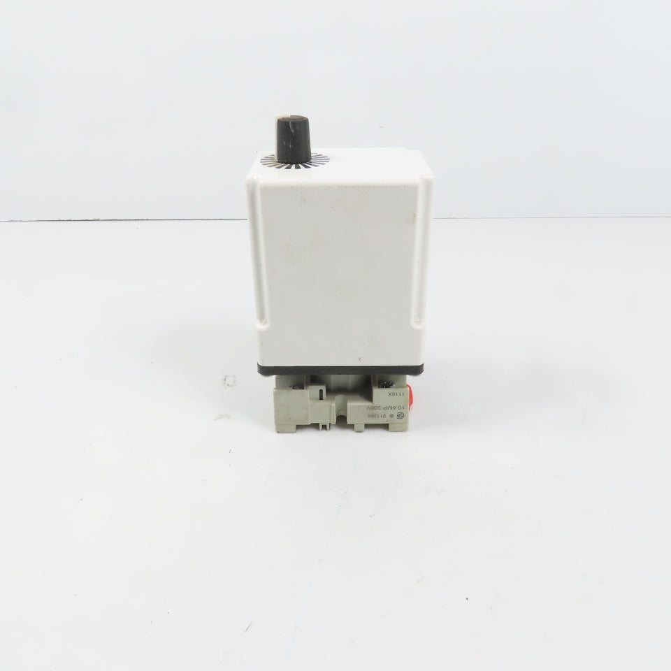 Square D 9050JCK11V20 Ser G Timing Relay 0.1-10 Sec 120/240VAC 10A W/ Base