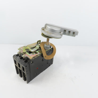 Siemens ED63A040 ED6-ETI 40A Panel Operator Circuit Breaker 600VAC 250VDC 3-Pole