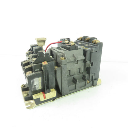Allen Bradley 520F-A0D Size 0 3-Pole Reversing Motor Starter 5HP 600VAC 18A