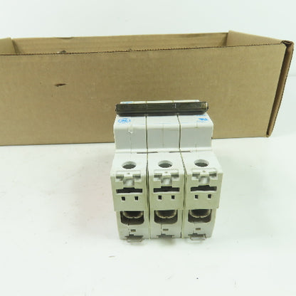 GE General Electric D2 V-Line 3-Pole Circuit Breaker 277/480V Lot Of 7
