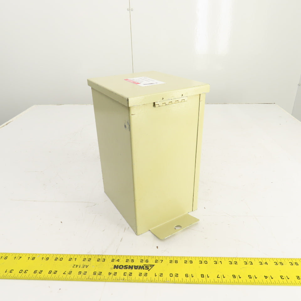 ABB C484D3-3FI 3.0KVAR Power Capacitor 480VAC 3PH 60HZ Nema 12