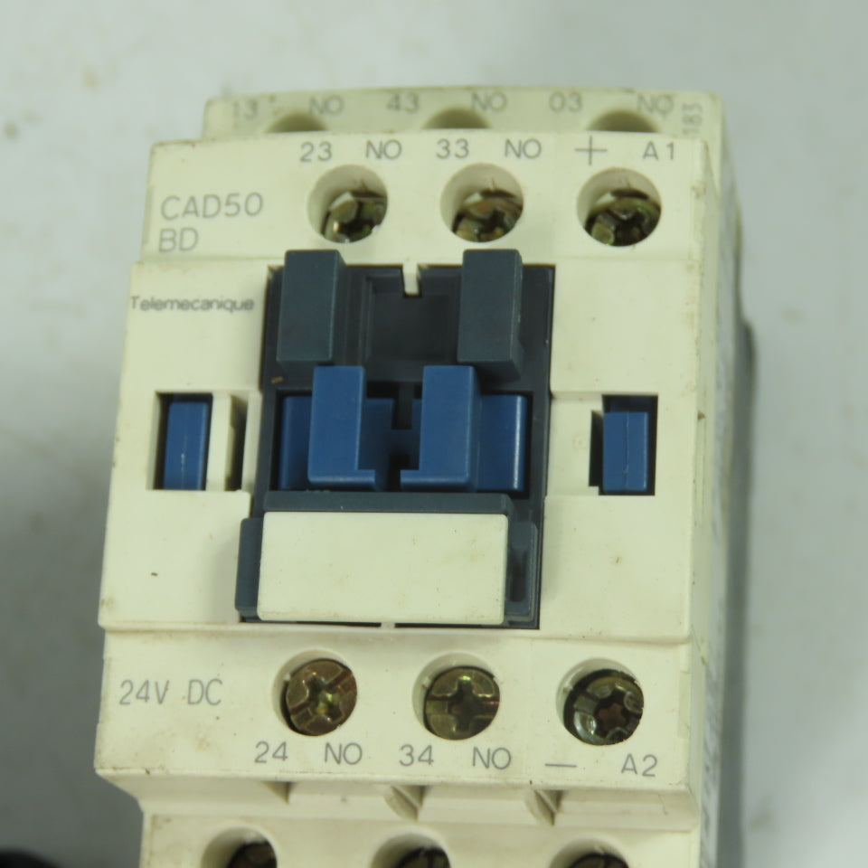 Telemecanique CAD50 BD Contactor Relay 10A 600VAC 24VDC Coil Lot Of 2