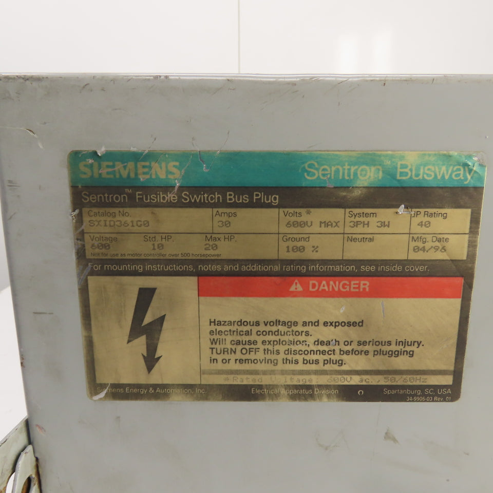 Siemens SXID361G0 Sentron Fusible Busway Plug Switch Unit 30A 3P 3W 600V