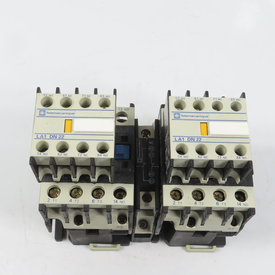Telemecanique LC1D2510 15HP Interlocked Reversing Contactor 120V Coil W/LA1 DN22