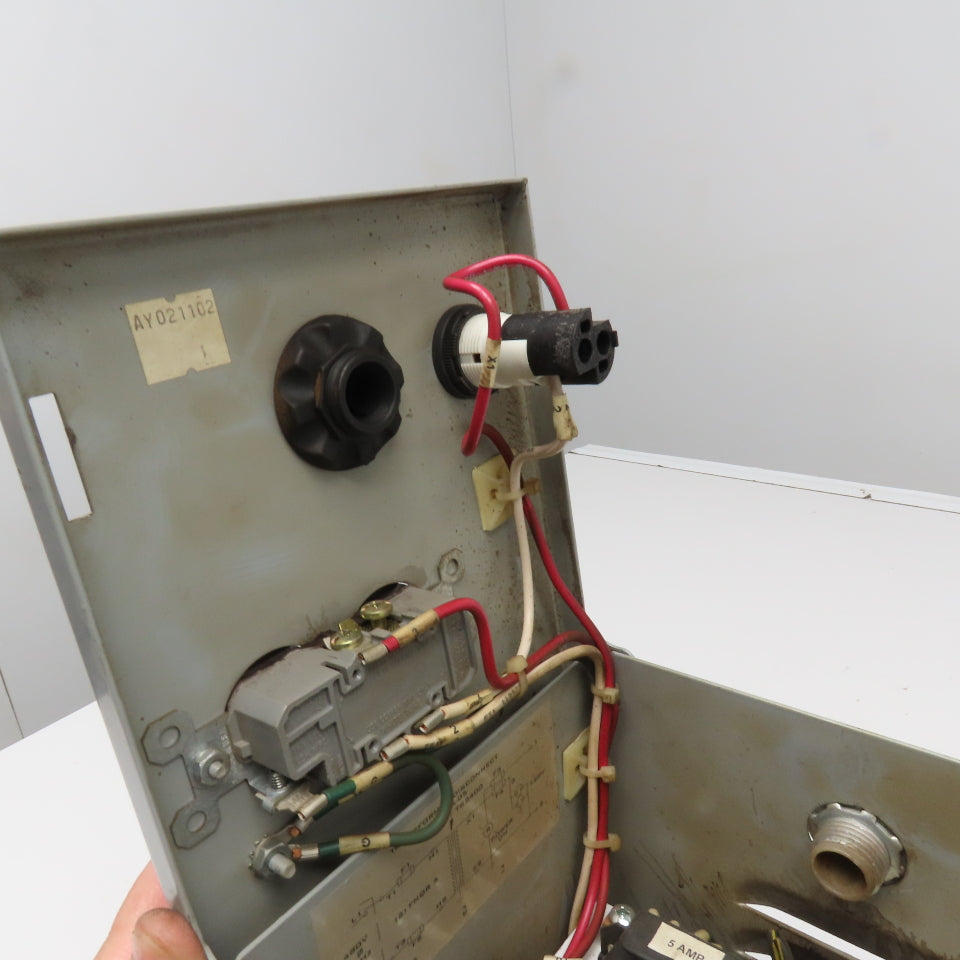 Daykin MDGTA-05 480V Pri 120V Sec. 1Ph Transformer Disconnect 1000VA