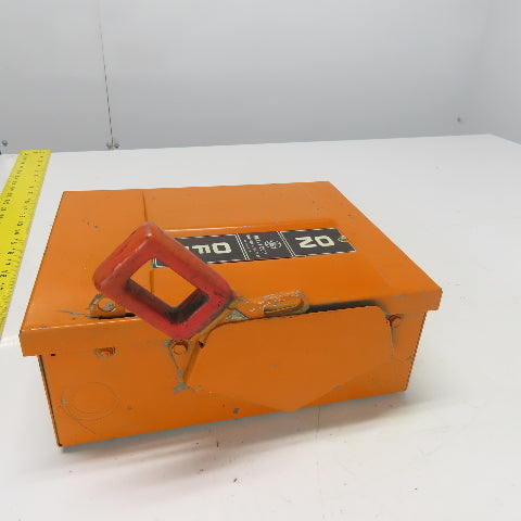 General Electric THN3361 30A 600VAC 250VDC 3 Pole Safety Disconnect Switch