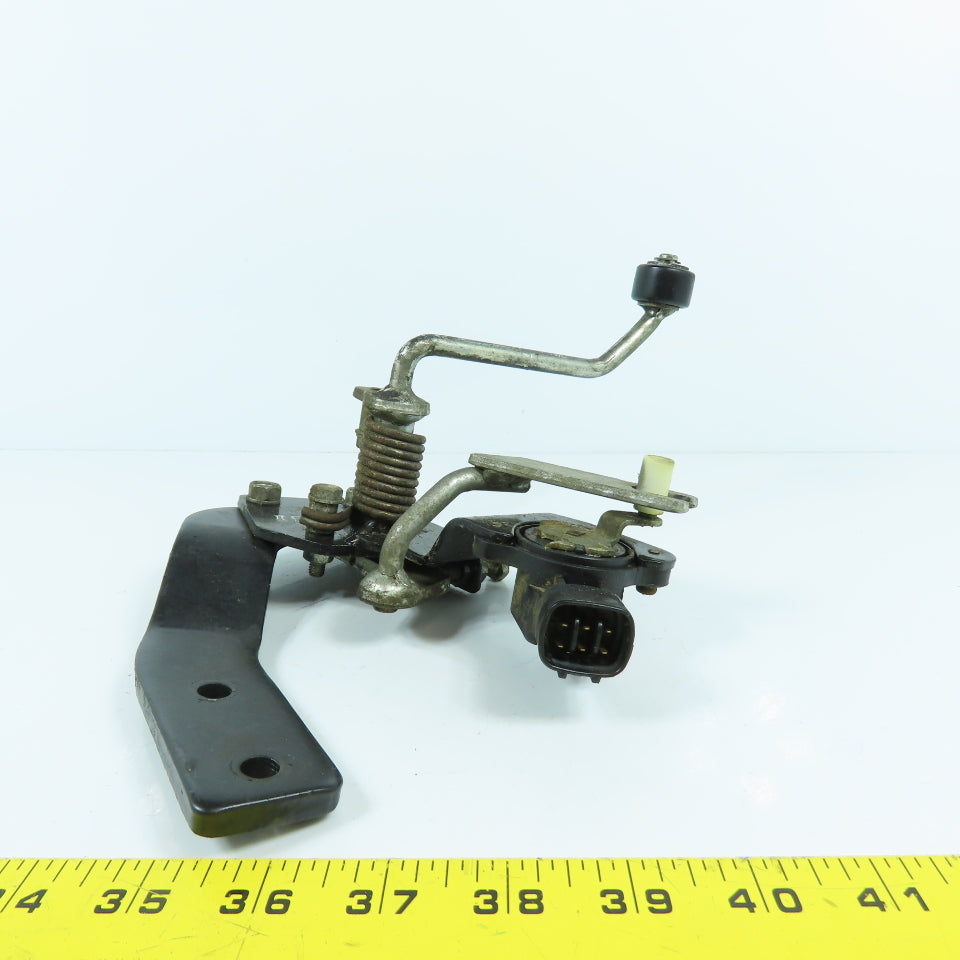 Nissan Mast Upper Roller Limit Switch Assembly From A MGU1E2A25LV