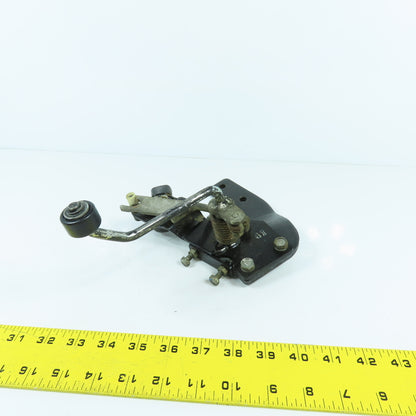 Nissan Mast Upper Roller Limit Switch Assembly From A MGU1E2A25LV