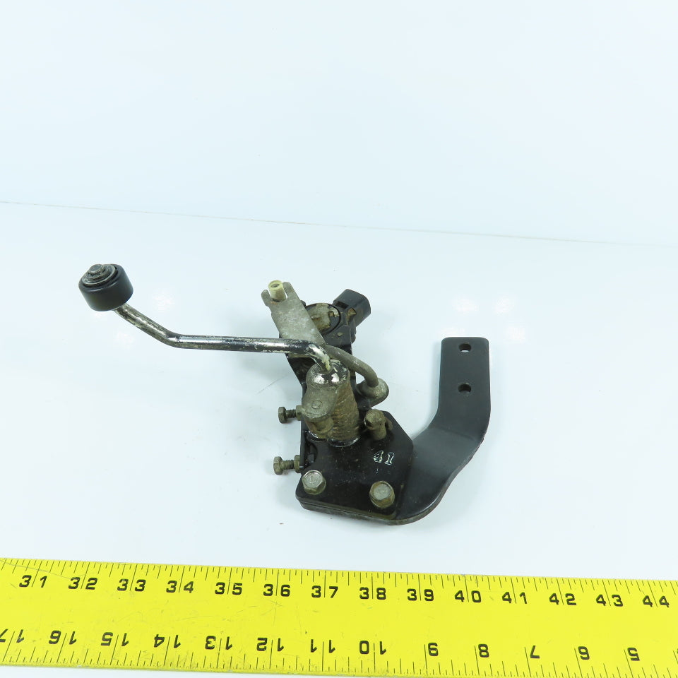 Nissan Mast Upper Roller Limit Switch Assembly From A MGU1E2A25LV