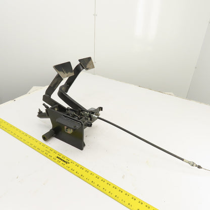 Nissan 2-Pedal Foot Brake Controls Assembly From A MGU1E2A25LV Forklift