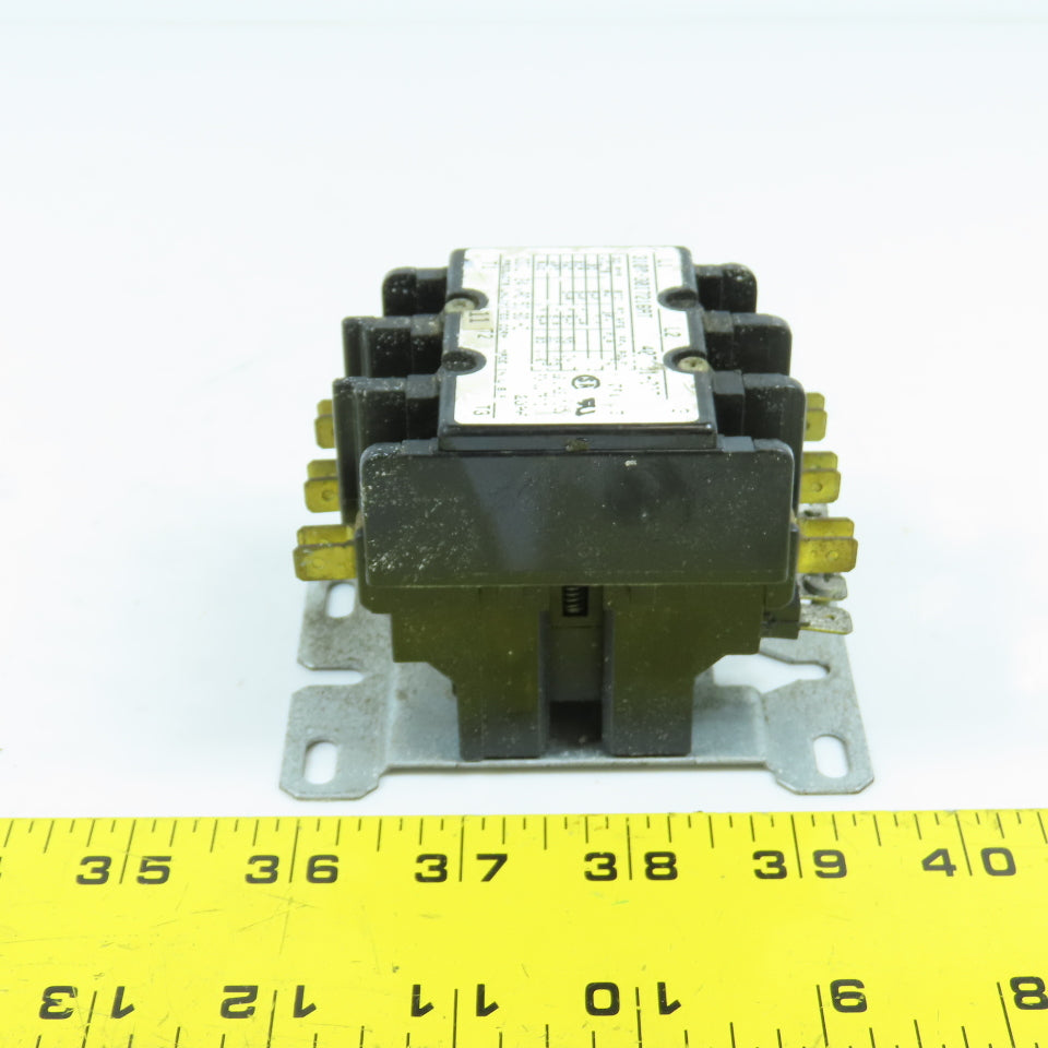Products Unlimited 3100-30I7216AT 30A 600VAC 7.5HP Power Contactor 24VAC Coil