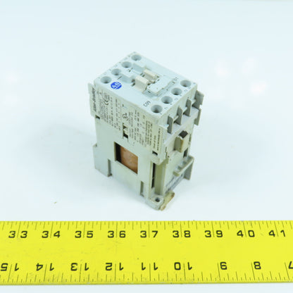 Allen Bradley 100-C09D*01 Ser A 9A 5HP 600VAC IEC C09 Contactor 24VDC Coil