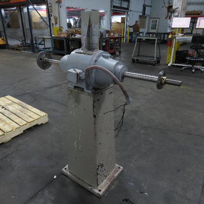 Cincinnati 202-103 Model 102 3HP 480V Pedestal Buffer 3600RPM 1-1/4" Arbor