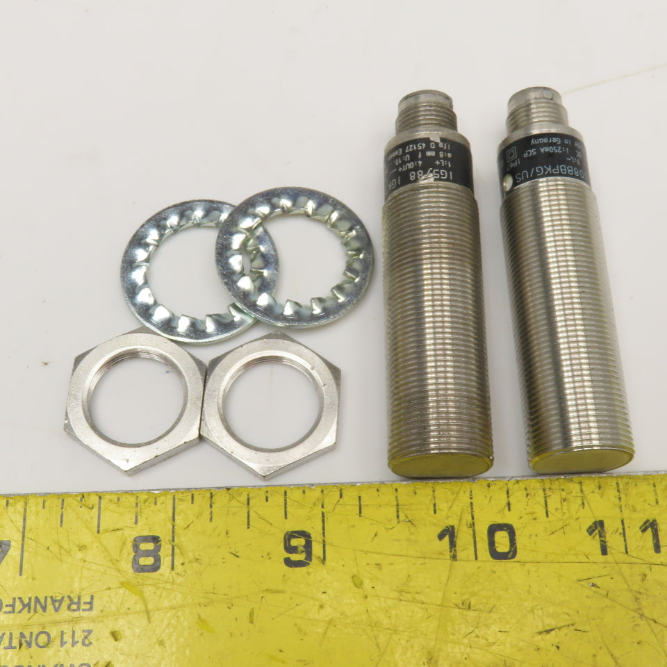 Efector IFM IGK3008BBPKG/US Inductive Proximity Sensor 10-30VDC Lot Of 2