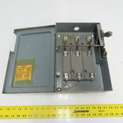 Cutler-Hammer 4131H311 30A Fusible Safety Disconnect Switch 3Ph 600VAC 7-1/2HP