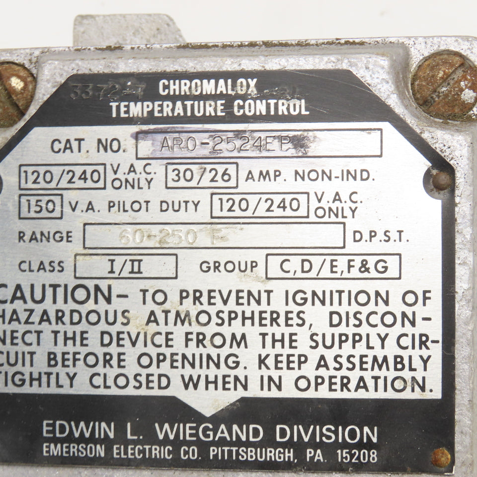 Chromalox AR0-2524EP AR0-2524EP 120/240V Thermostatic Switch 60-250°F No Dial