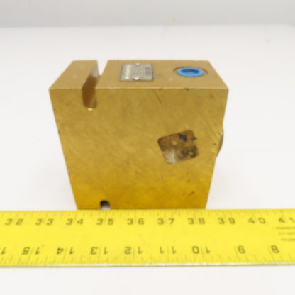 Vickers ADV1-16V-12H-100 Screw In Cartridge Accumulator Dump Valve
