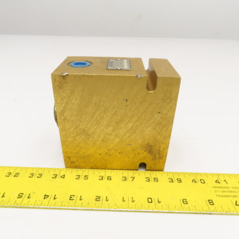 Vickers ADV1-16V-12H-100 Screw In Cartridge Accumulator Dump Valve