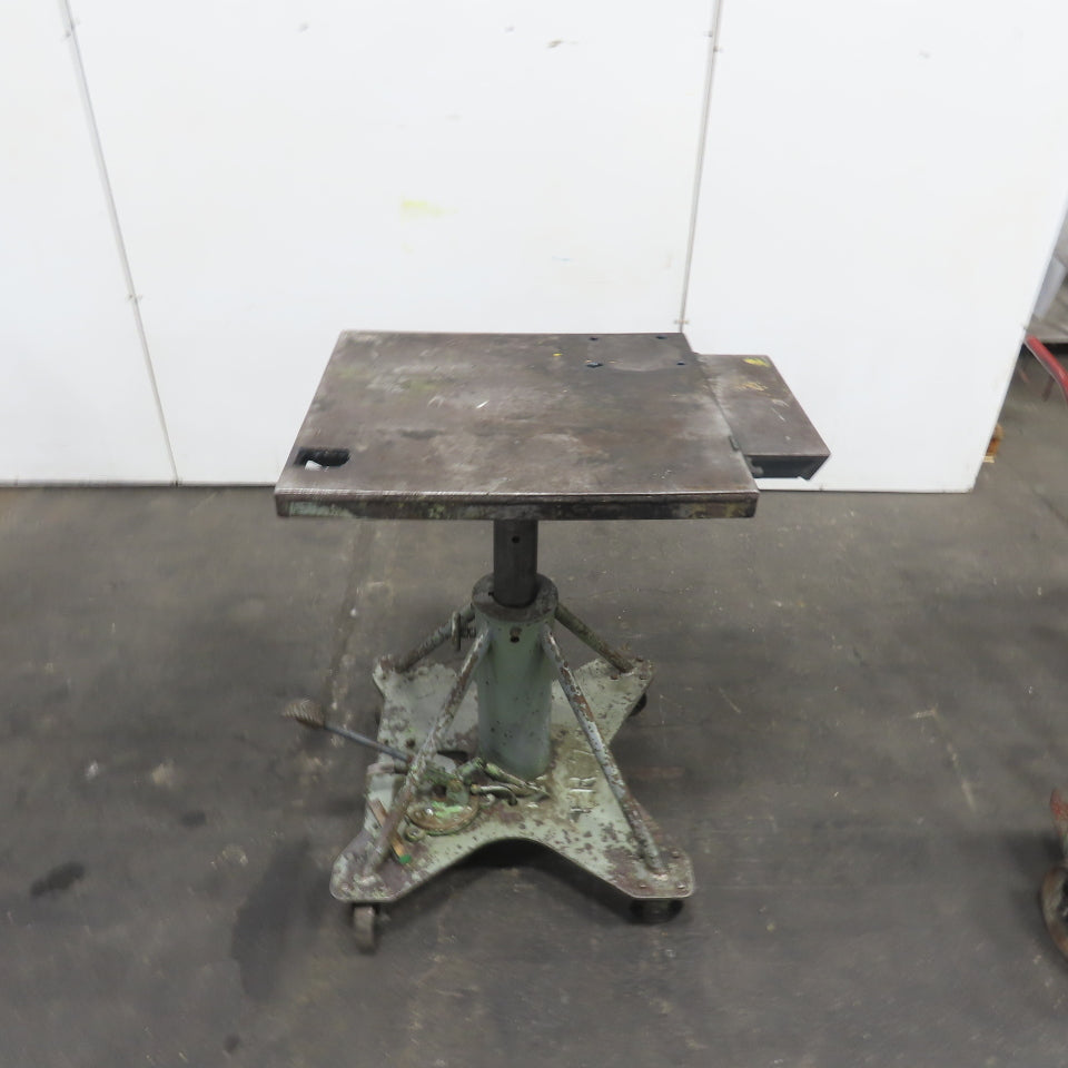 Bohl Equipment Co. Manual Foot Powered Lift Cart Table 29"x 26-1/2"Top W/Casters