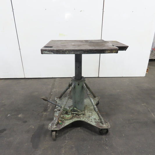 Bohl Equipment Co. Manual Foot Powered Lift Cart Table 29"x 26-1/2"Top W/Casters