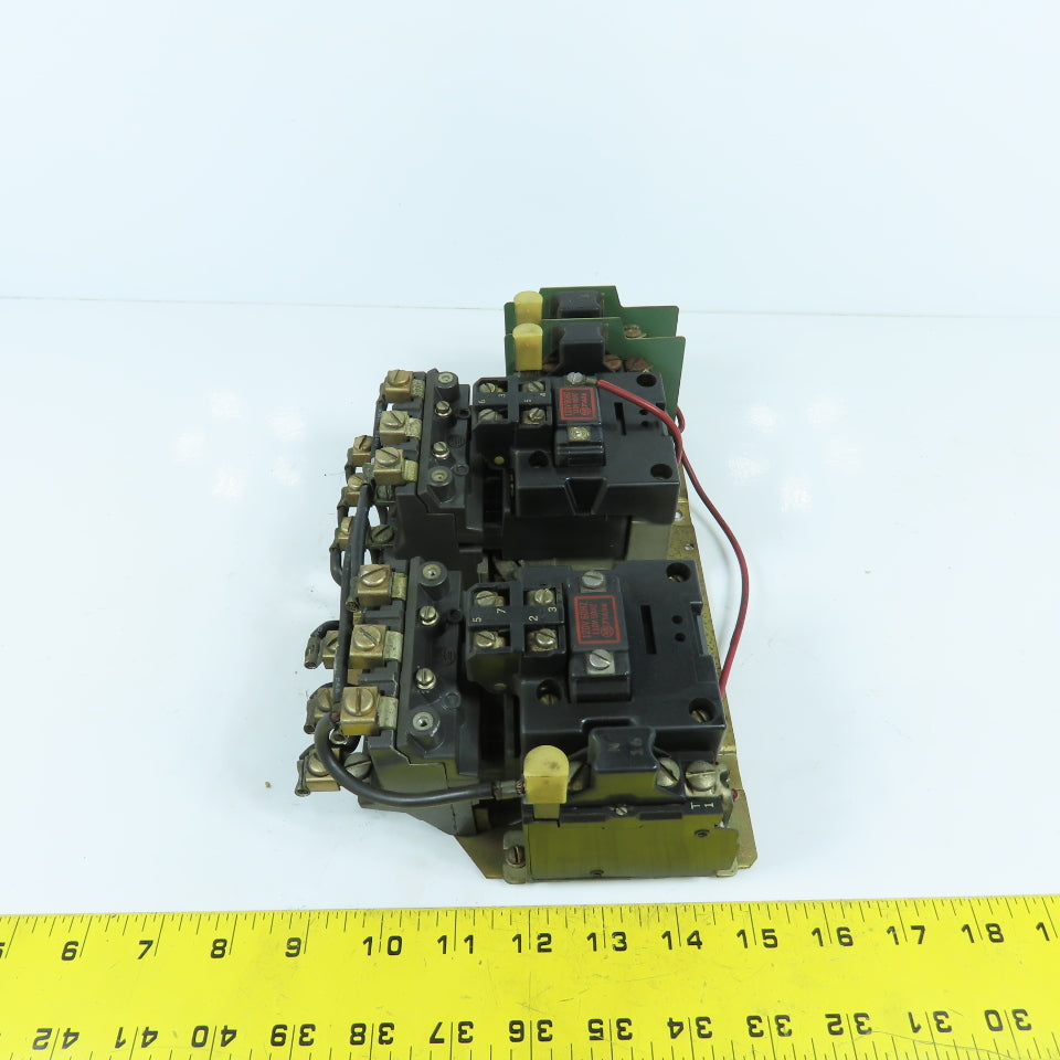 Allen Bradley 705-B0D103 Size 1 Reversing Starter 7-1/2-10HP 200-600V 120V Coil
