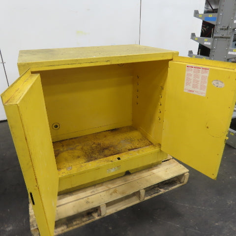 Justrite 25730 22 Gallon Flammable Liquid Storage Cabinet 35" x 22" x 35"