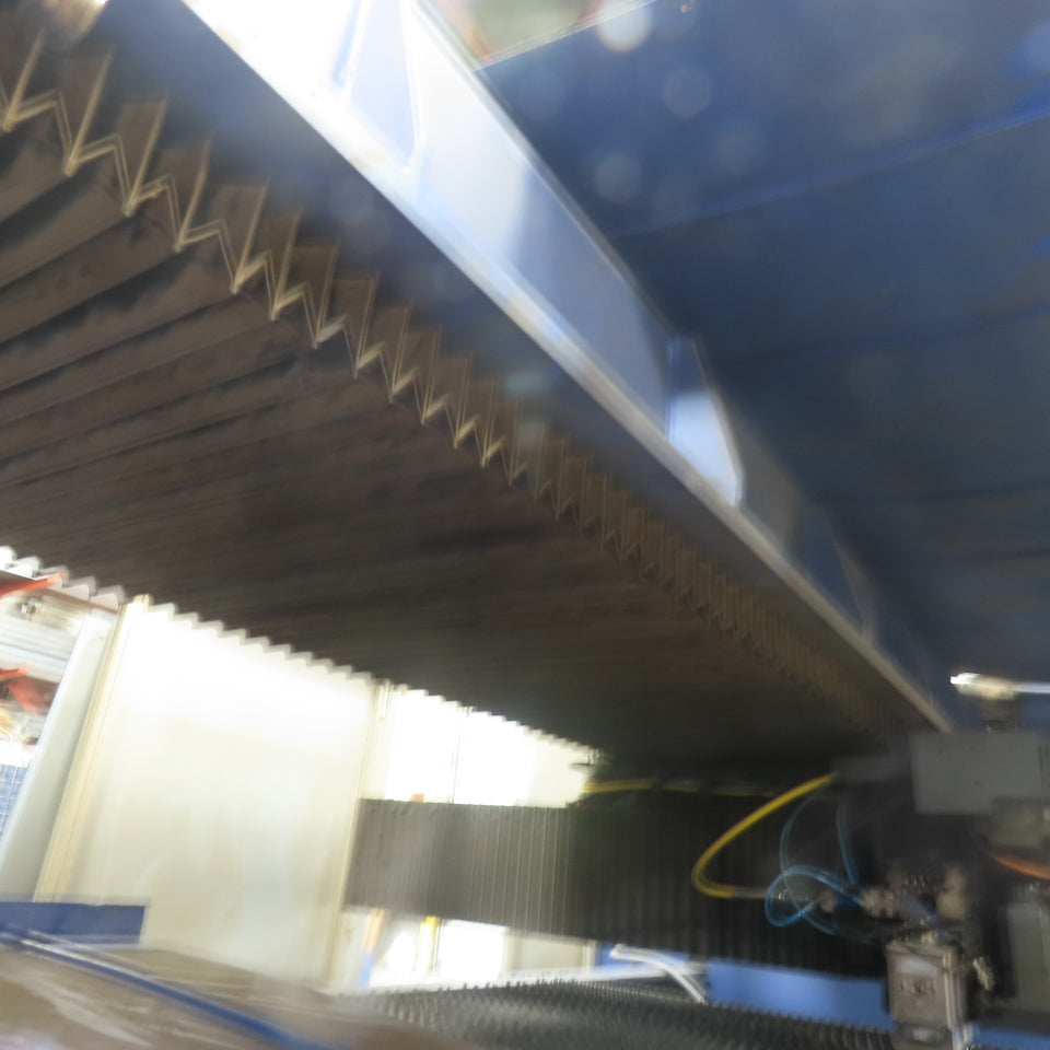 Hankwang PL 3015 Fiber 3KW CNC Laser Cutting Machine 10' x 5' Dual Shuttle Table