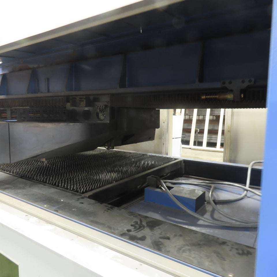 Hankwang PL 3015 Fiber 3KW CNC Laser Cutting Machine 10' x 5' Dual Shuttle Table