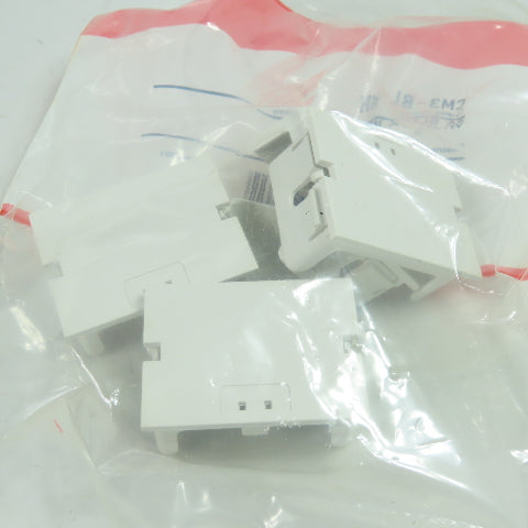 Wiremold CM3-BL-WH 3A Blank Insert (White) Lot Of 25