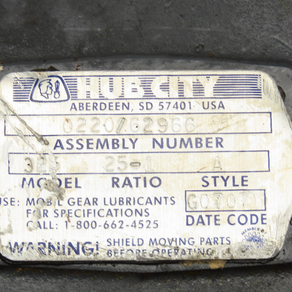 Hub City 0220/62966 25:1 Ratio C-Face Mounted Right Angle Thru Shaft Gear Box