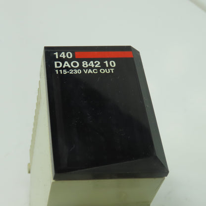 Schneider Automation 140 DAO 842 10 TSX Quantum AC Output Module 100-230V Lot/2