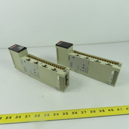 Schneider Automation 140 DAO 842 10 TSX Quantum AC Output Module 100-230V Lot/2