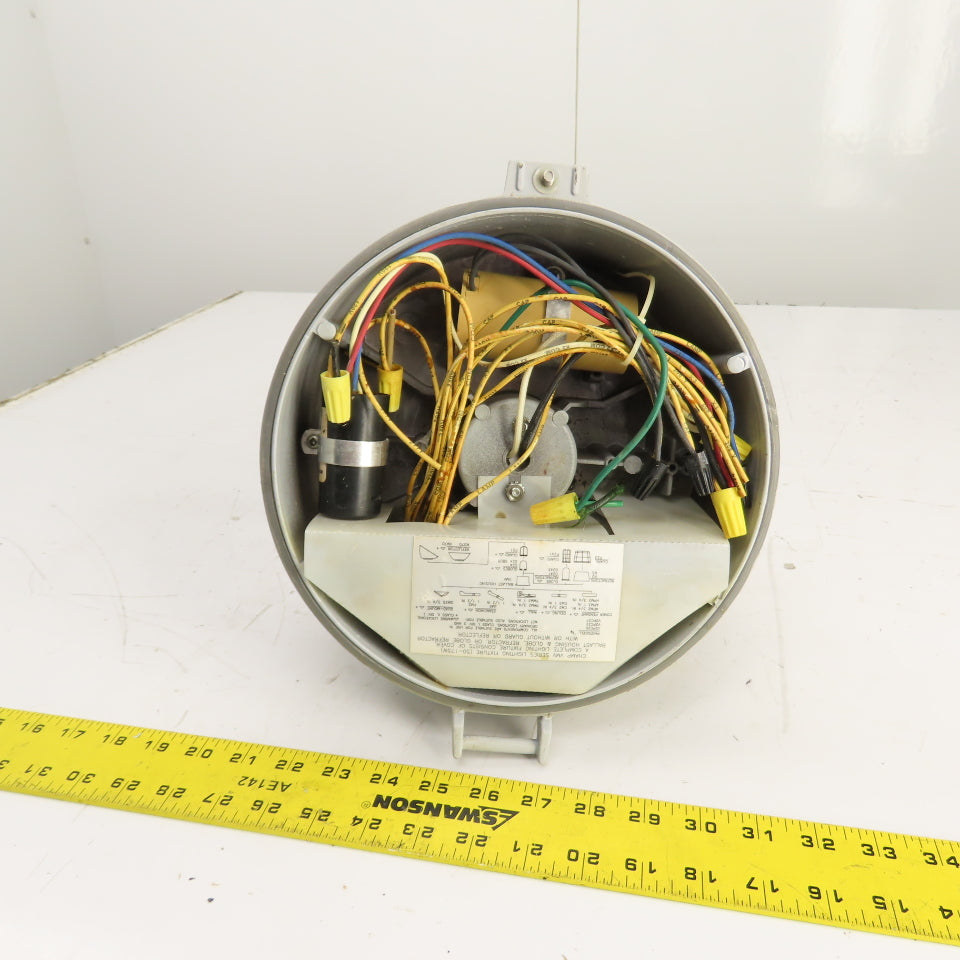 Cooper Crouse Hinds VMVM2C175GP/MT Champ Haz Location Luminaire 175W 120-277V
