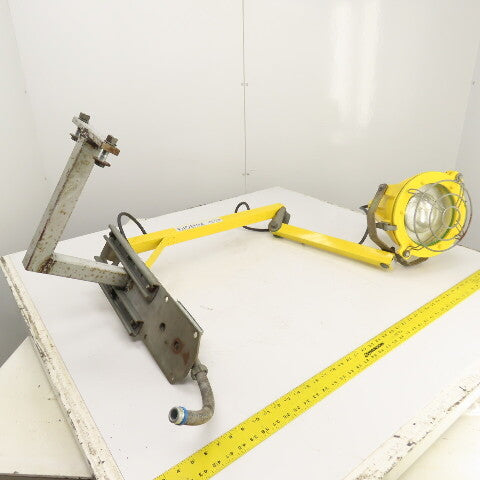 Phoenix DL-INC-DWT-42 42" Modular Wet Location Task Light 120V W/ Mount & Switch