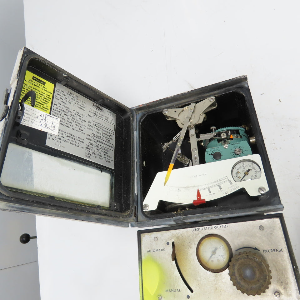 Fisher Controls 5453-11D-332-12F-G30-W160-W261 Differential Pressure Transmitter