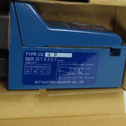 Act CE 6D Pressure Switch 30VDC 1-6MPa 10-60Bar NEW