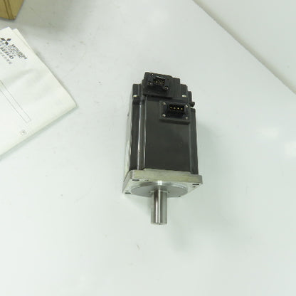 Mitsubishi HF-KP43 AC Servo Motor 102V 2.9A 400W 3000RPM