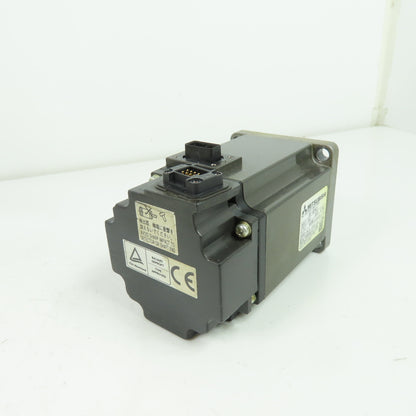 Mitsubishi HF-KP43 AC Servo Motor 102V 2.9A 400W 3000RPM