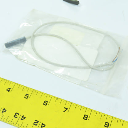 SMC D-Z73 Direct Mount Reed Switch 2-Wire Lot Of 7