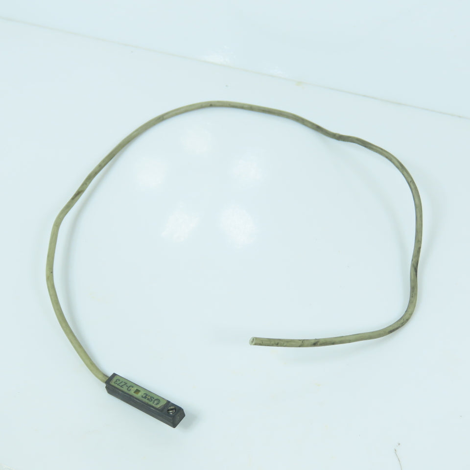 SMC D-Z73 Direct Mount Reed Switch 2-Wire Lot Of 7